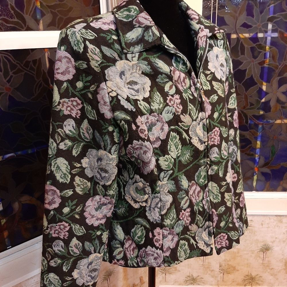 JACKET - Picture 4 of 4